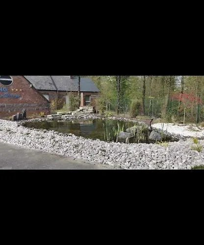 Mobile N 48 Sur Camping 4 Etoiles Campingplatz Fourmies